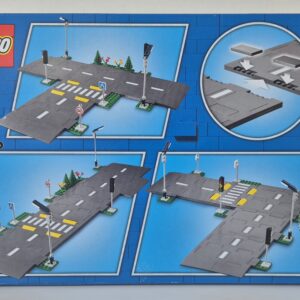 LEGO® City Straßenplatten – Straßenkreuzung mit Ampeln (60304)